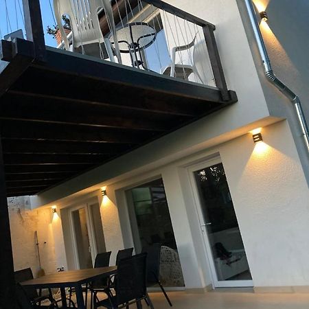 Willa Sun&Fun Vendeghaz Balatonakarattya Zewnętrze zdjęcie