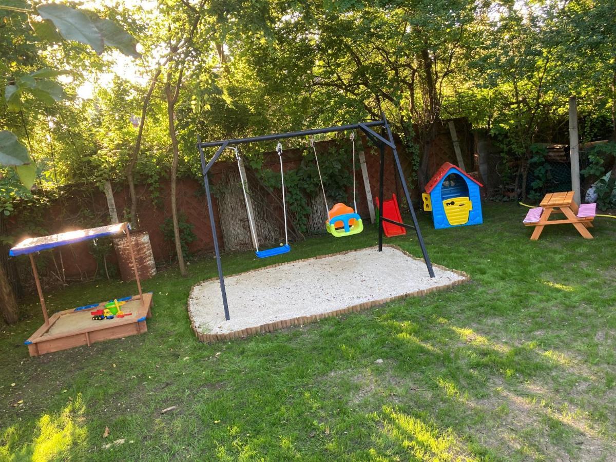 Willa Sun&Fun Vendeghaz Balatonakarattya Zewnętrze zdjęcie
